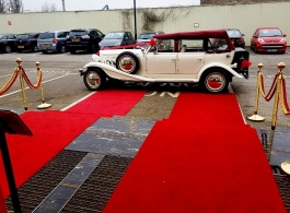 Vintage style Beauford wedding car in London